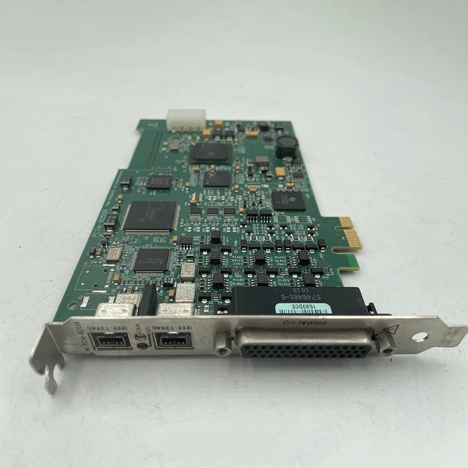 NI카드인터페이스 PCIE-8255R 1394B