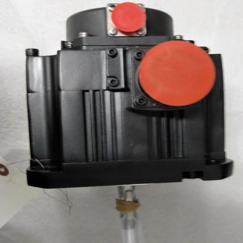 AD71-S2 AJ65VBTCU-68ADIN C200H-CN131 FX3UC-32MT-LT C200H-RM001-PV1 C200H-RT001-P