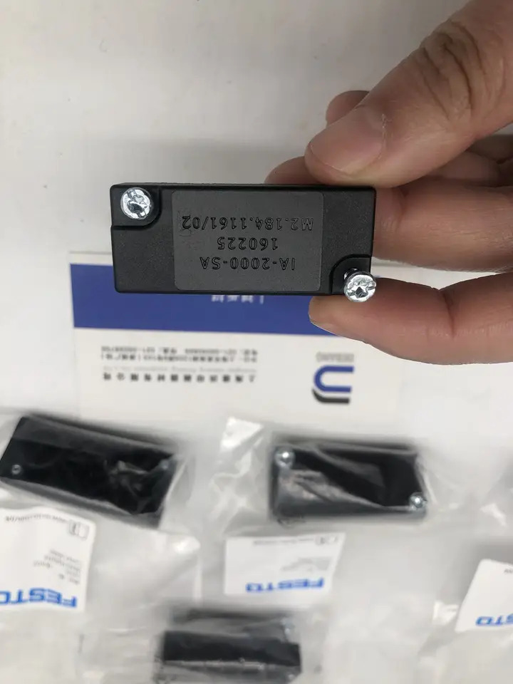 오리지널 밸브 홀 커버 인쇄기 액세서리 SM102 SM74 SM52 M2.184.1161 신