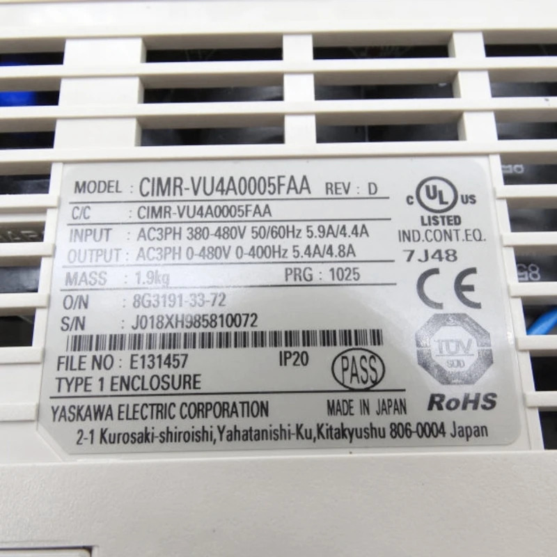 새 Yaskawa CIMR-VU4A0005FAA 인버터