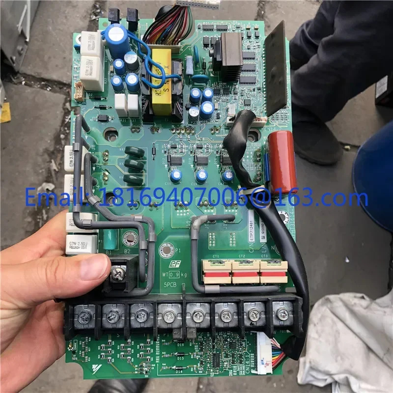 모듈 15KW 11KW 메드라이브 보드 전원 ETP가 포함된 Yaskawa 주파수 변환기 H1000 712481 712482