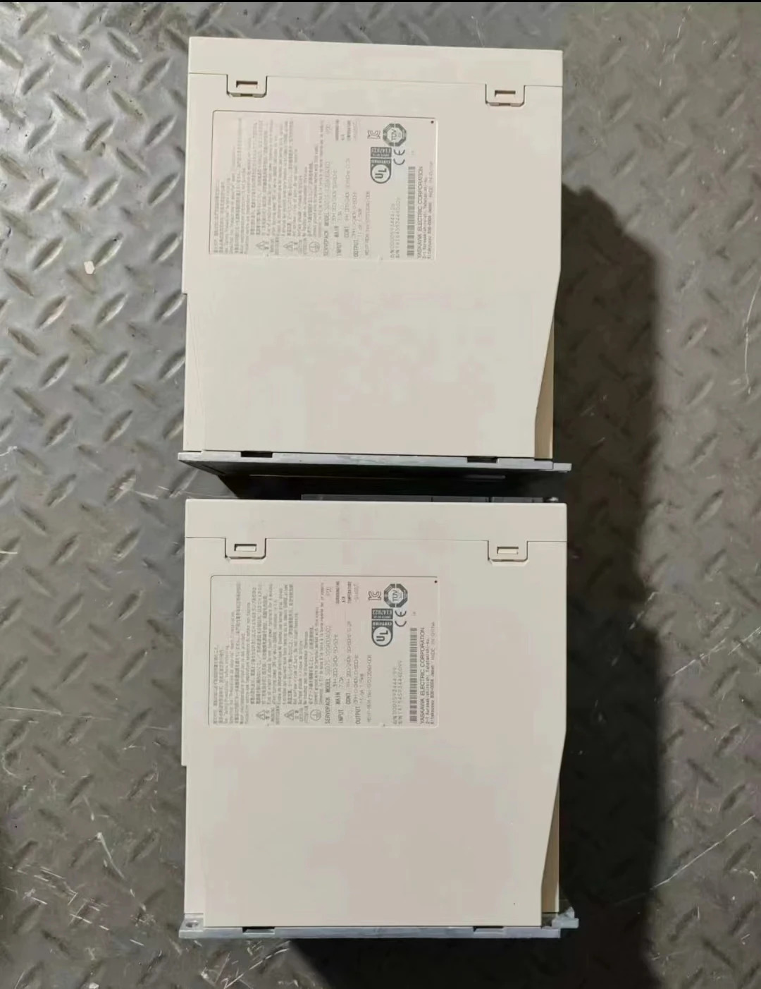 SGD7S-120A00A002 리퍼 서보 드라이브 1.5kW 기능 작동 OK