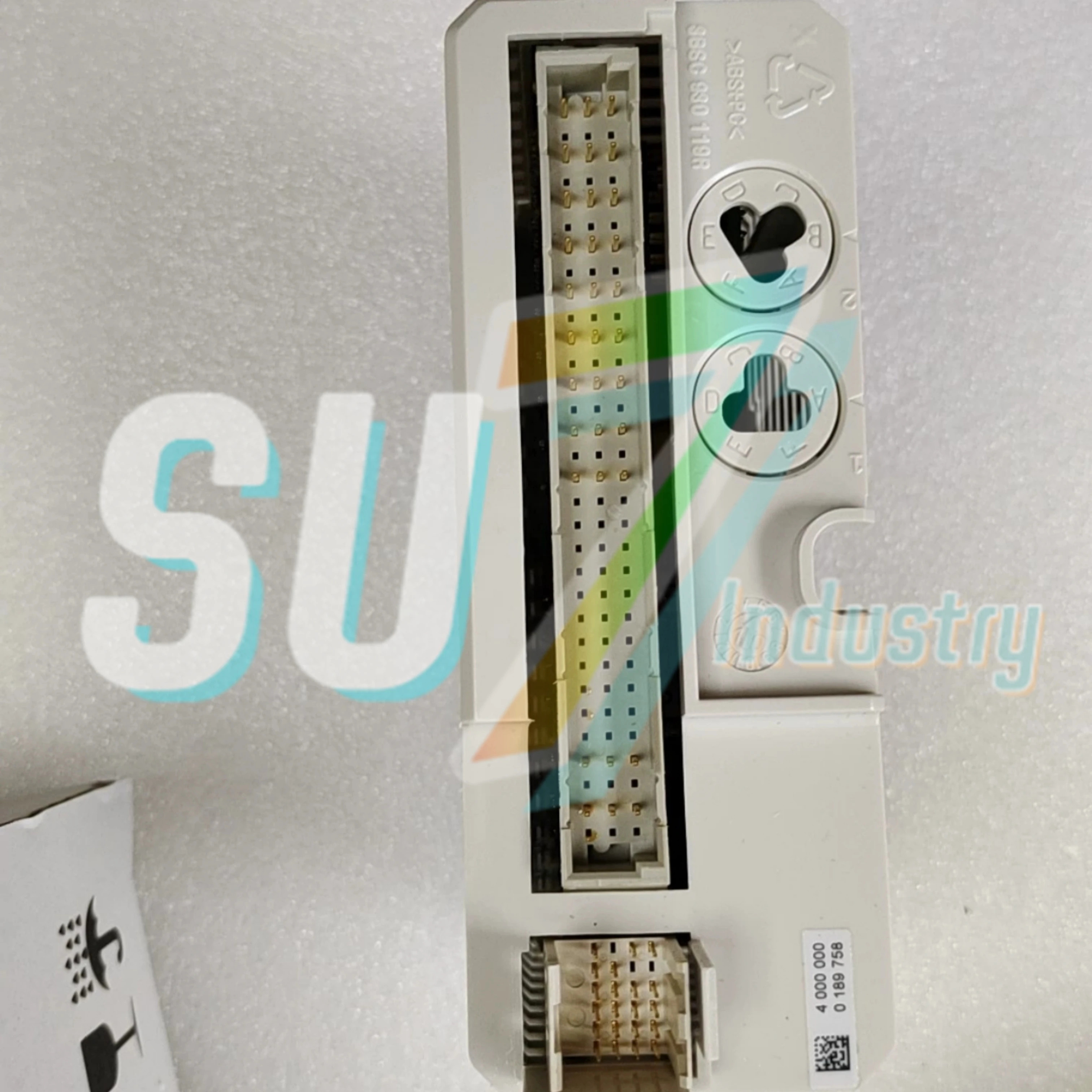PLC 모듈 새 DO810 3BSE008510R1 DO820 3BSE008514R1 DO880 3BSE028602R1 DO890 3BSC690074R1 DP820 3BSE0132