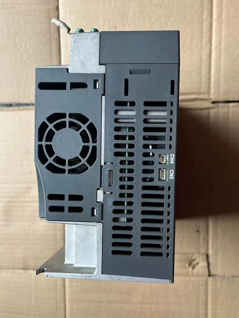 ASD-B2--B 리퍼 서보 드라이브 2.0kW 기능 작동 OK