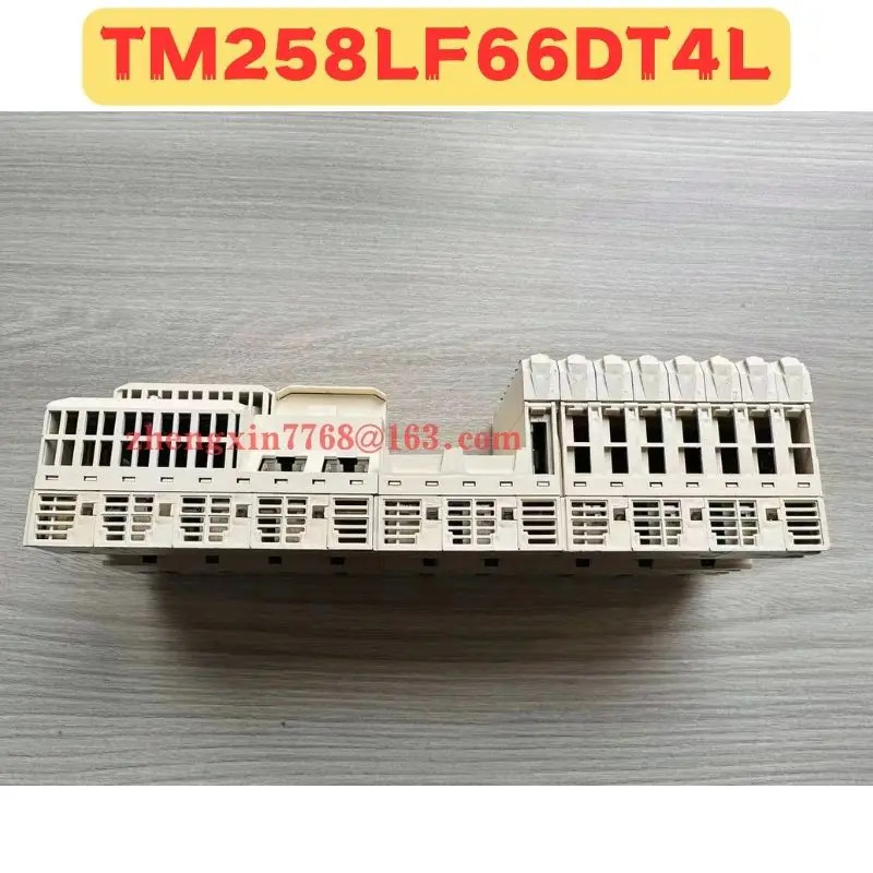 리퍼 PLC 컨트롤러 TM258LF66DT4L 정상 기능 완료