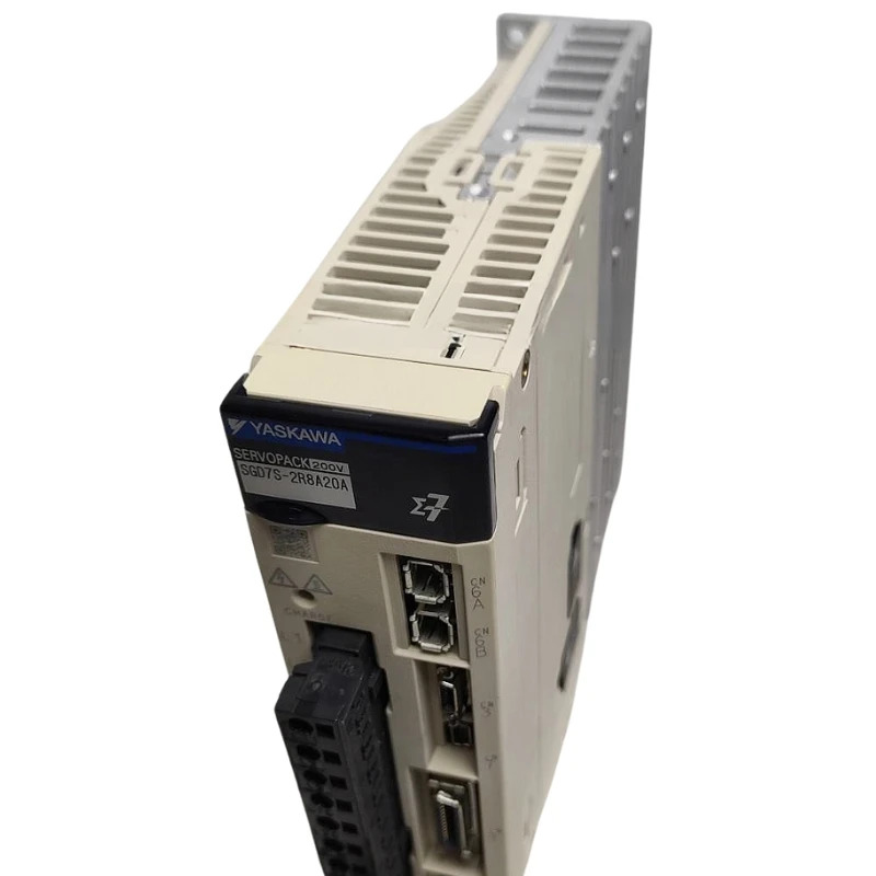 Yaskawa SGD7S-2R8A20A 서보 드라이브 SGD7S2R8A20A