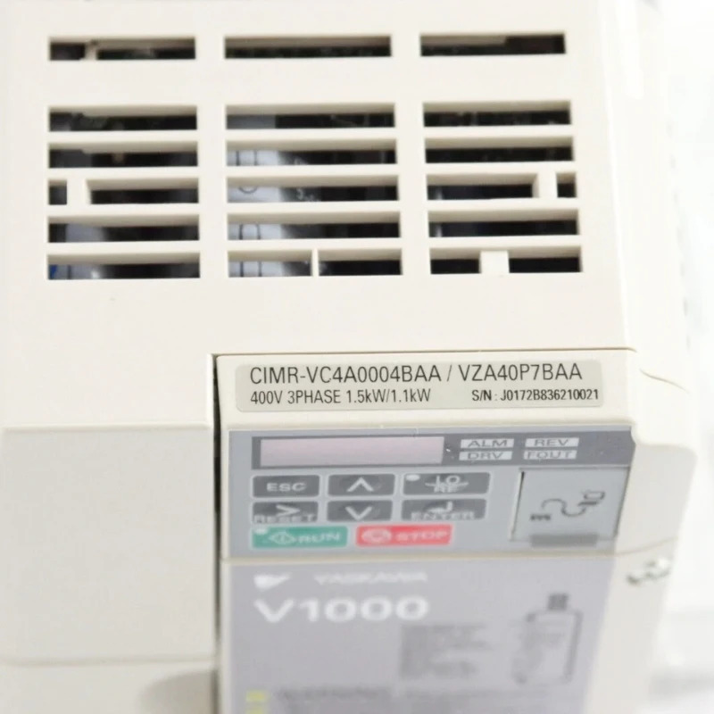 CIMR-VC4A0004BAA 야스카와 인버터 신