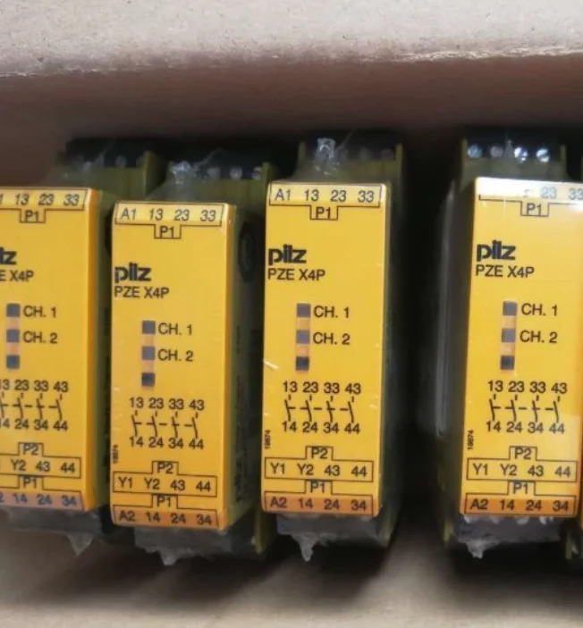 Phoenix7744585 PZE X4 24VDC 4n/o