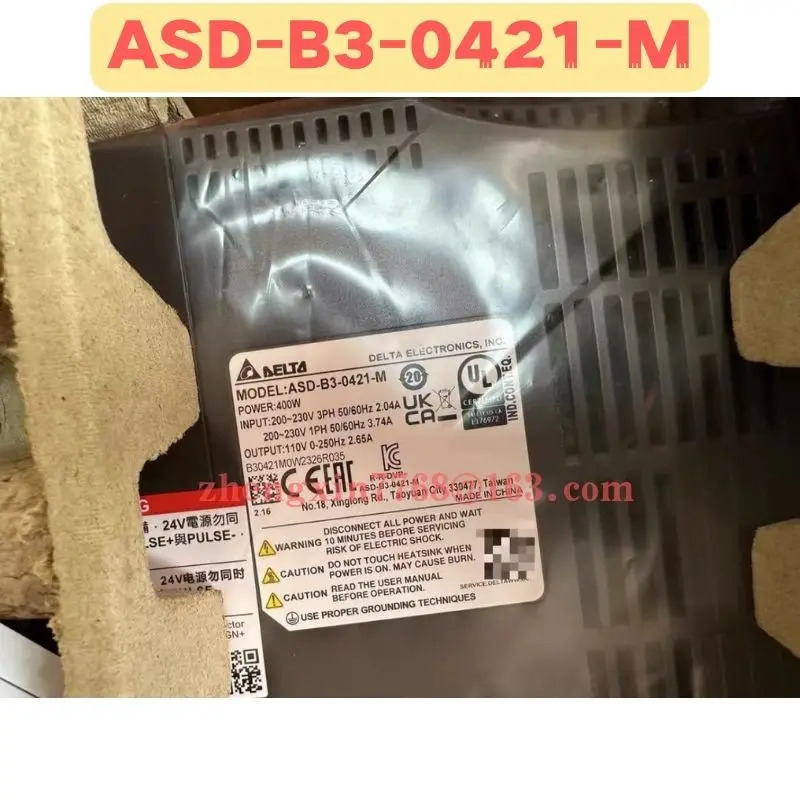 오리지널 ASD-B3-0421-M 서보 드라이브 ASD B3 0421 M 신