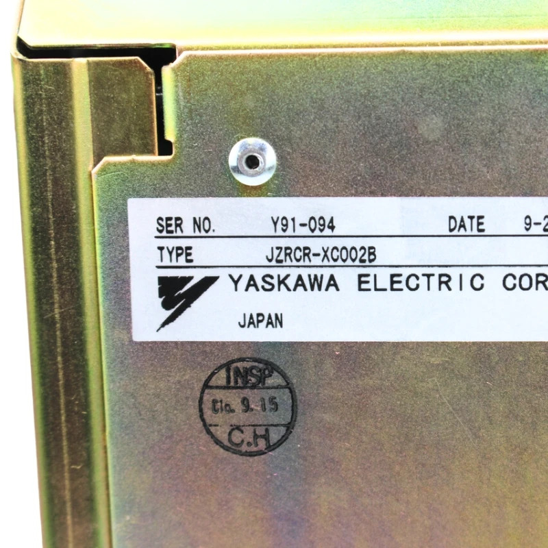 새 Yaskawa JZRCR-XC002B 서보 컨트롤러