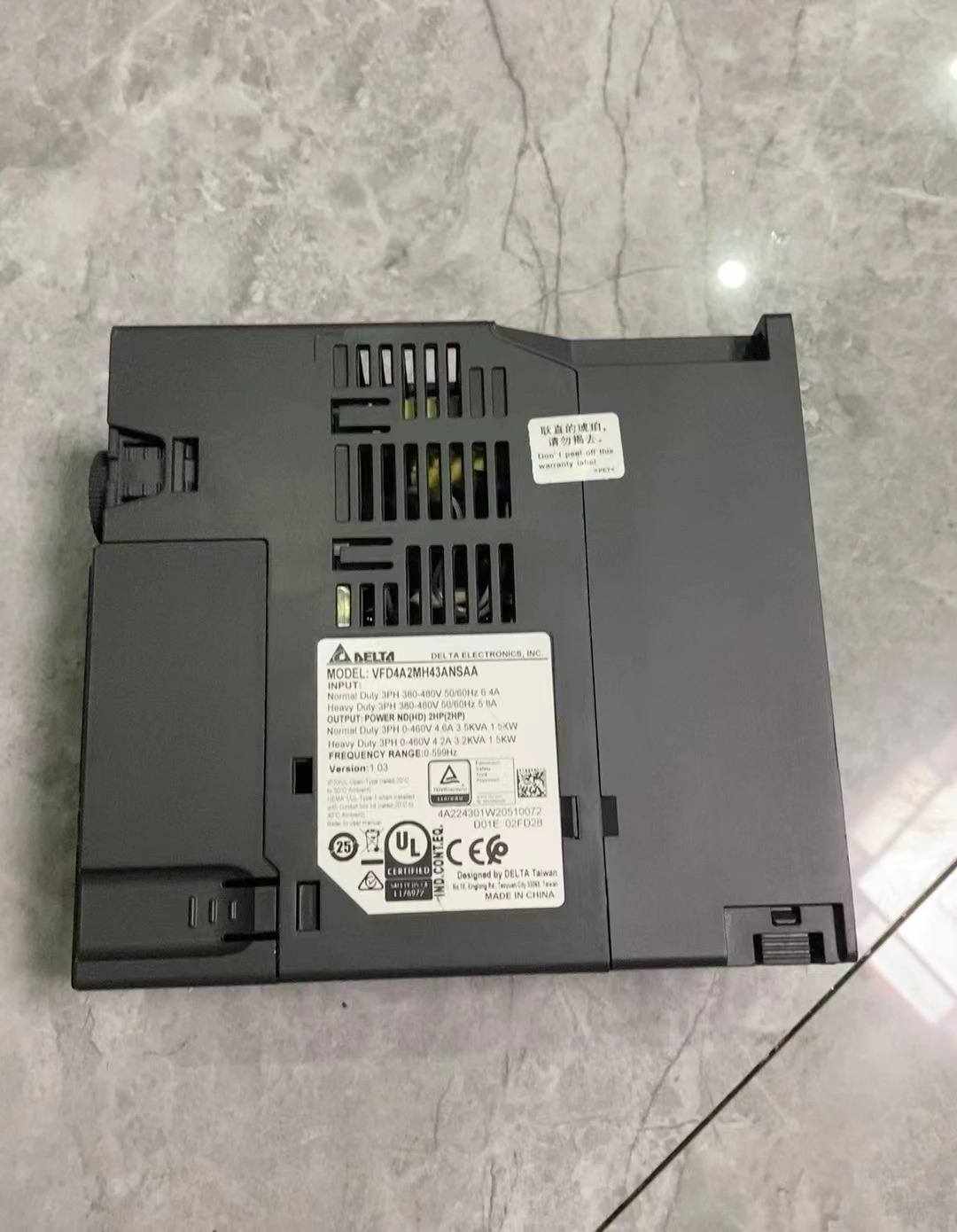VFD4A2MH43ANSAA 리퍼 인버터 1.5kW 380V 기능 OK