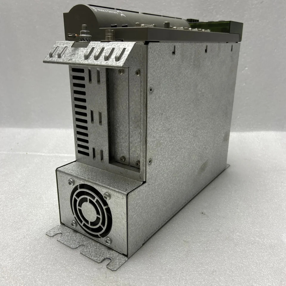 ELAU PACDRIVE 서보 드라이브 리퍼 사C400 A8 1 1/00 C4001