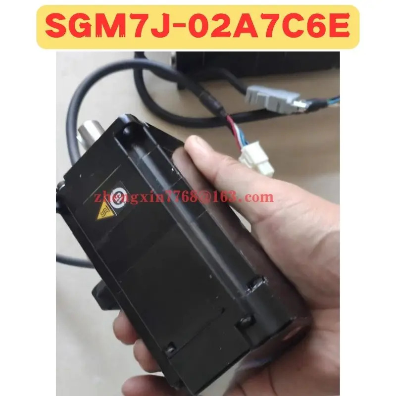 리퍼 서보모터 SGM호환7J-02A7C6E SGM호환7J 02A7C6E 정상 기능 완료