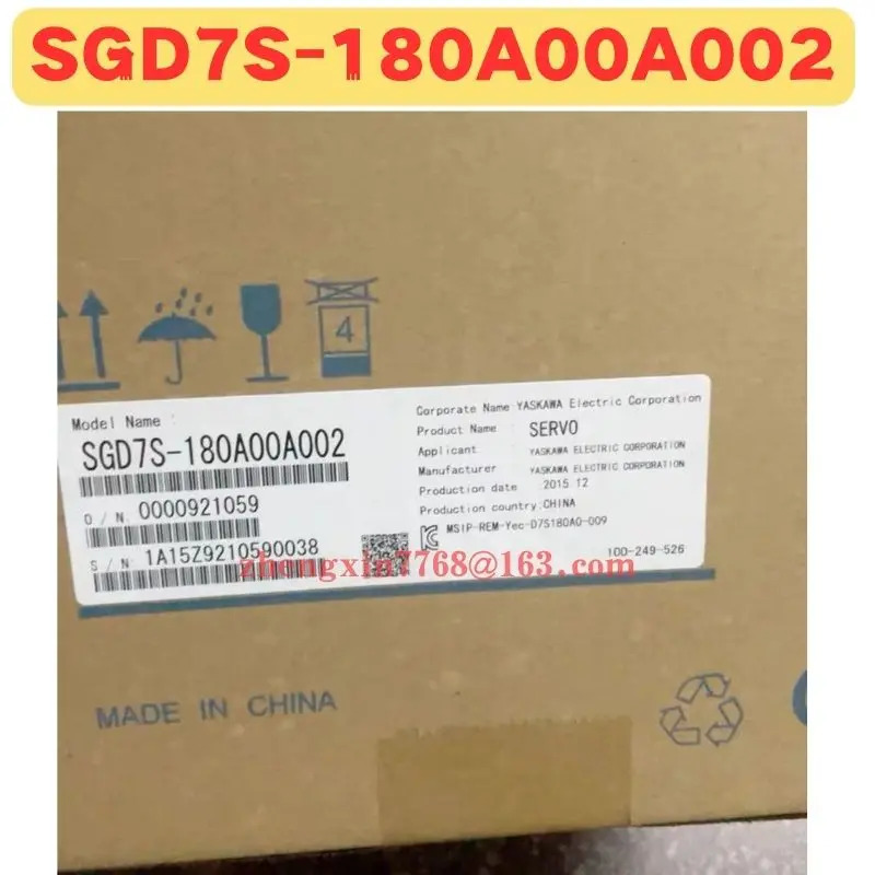 오리지널 SGD7S-180A00A002 서보 드라이브 SGD7S 180A00A002 신