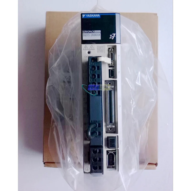 Yaskawa SGD7S-2R8A00A002 Sevro 드라이브 서보팩 SGD7S2R8A00A002 내 신