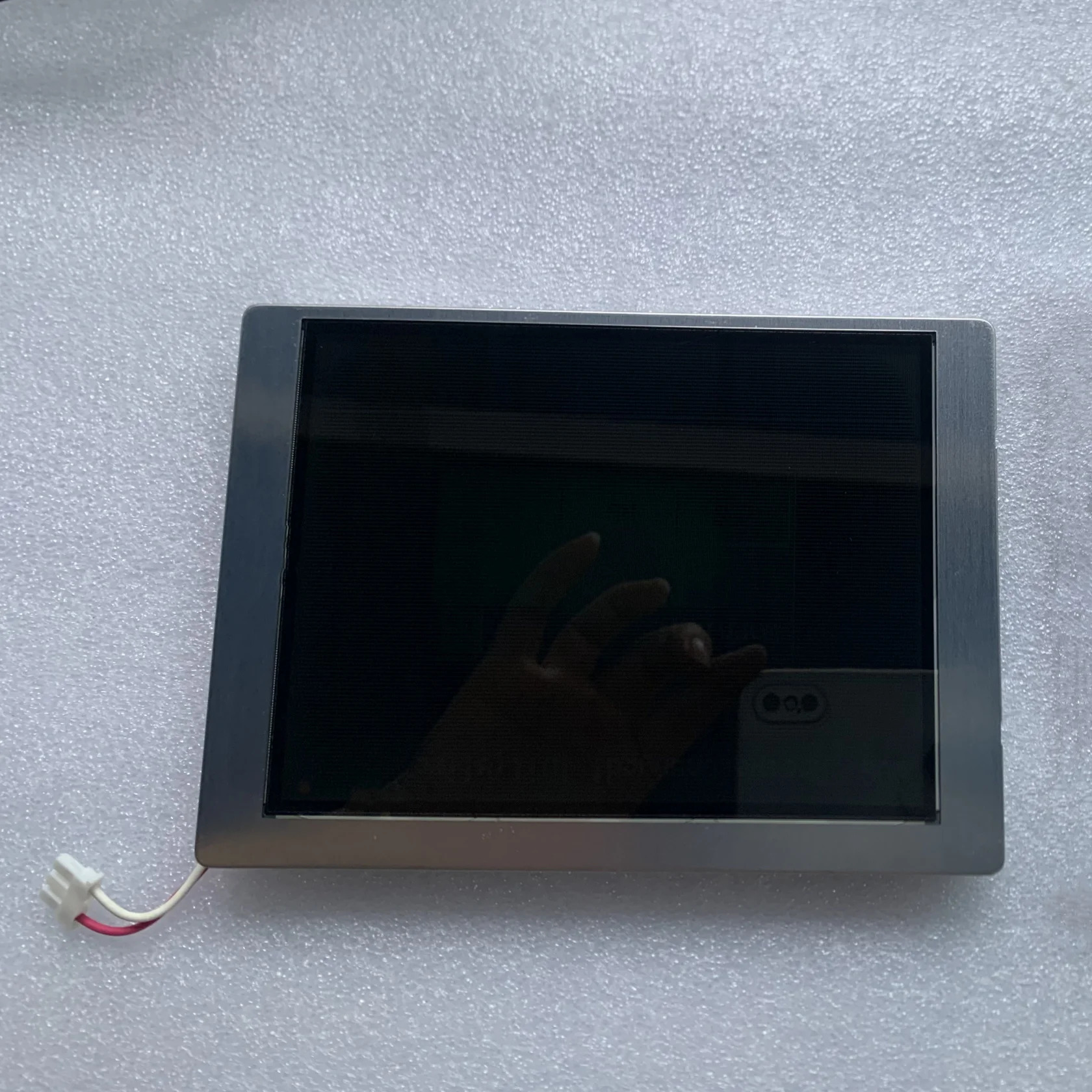 LQ057Q3DC01