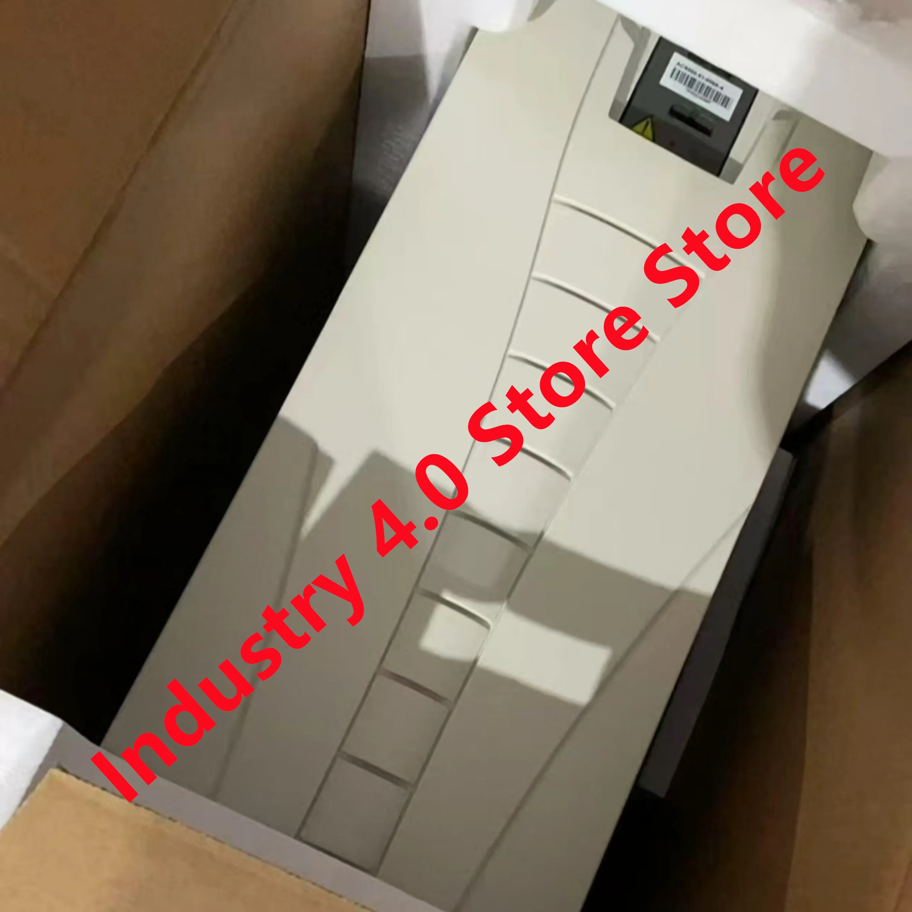 ACS550-01-195A-4 ACS550-01-246A-4 ACS550-01-290A-4 원본