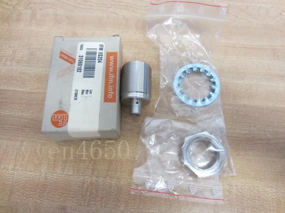 IFM EFECTOR100 IIS204 10-36 VDC 15mm 유도 센서