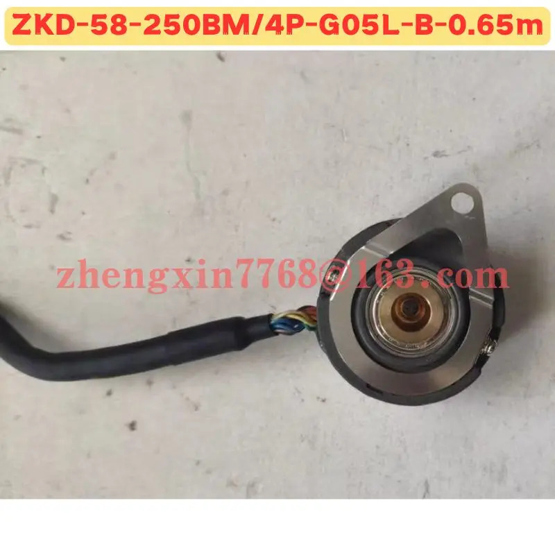 리퍼 인코더 ZKD-58-250BM/4P-G05L-B-0.65m 정상 기능 완료