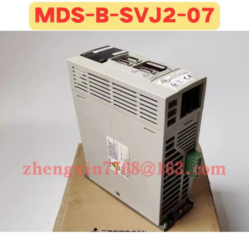 MDS-B-SVJ2-07 MDS B SVJ2 07 서보 드라이브 신