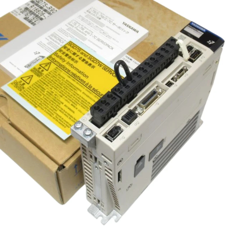 새 Yaskawa SGD7S-R90A10A 서보 드라이브