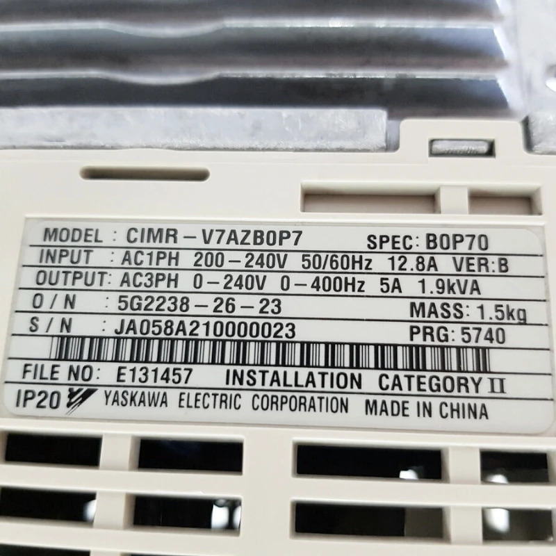 새 야스카와 CIMR-V7AZB0P7 인버터 CIMRV7AZB0P7