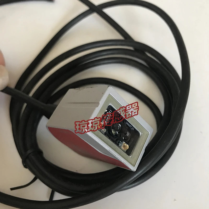 독일 Leuze 고정 QR 코드 리더기 DCR55M2/R2 포장