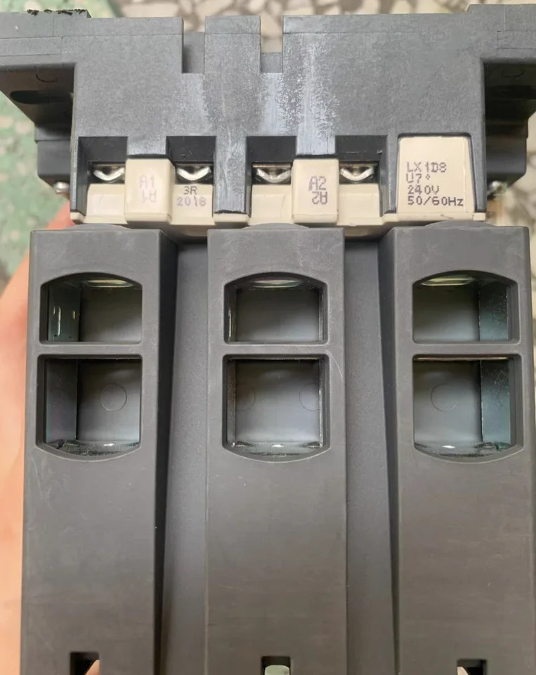 AC 접촉기 LC1D150U7 신