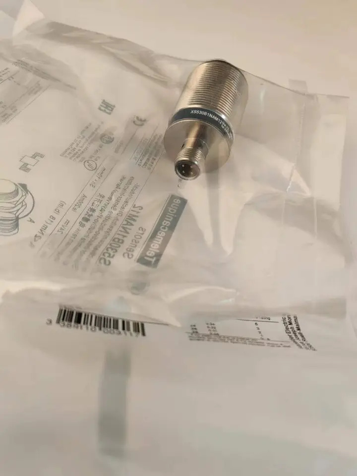 텔레메카닉 스위치 센서 XS530B1NAM12