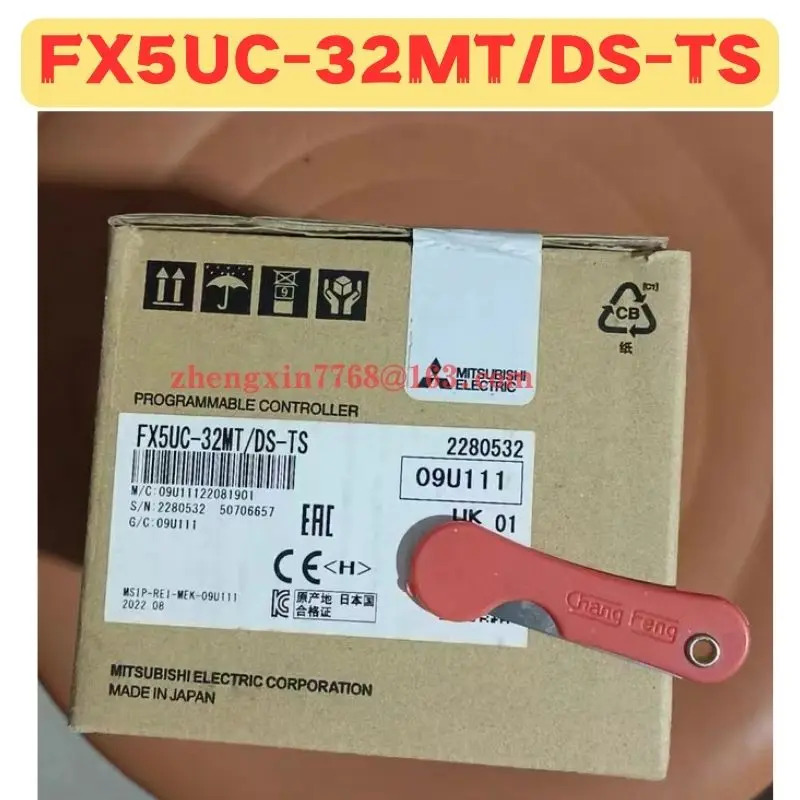 오리지널 FX5UC-32MT DS-TS PLC 모듈 신