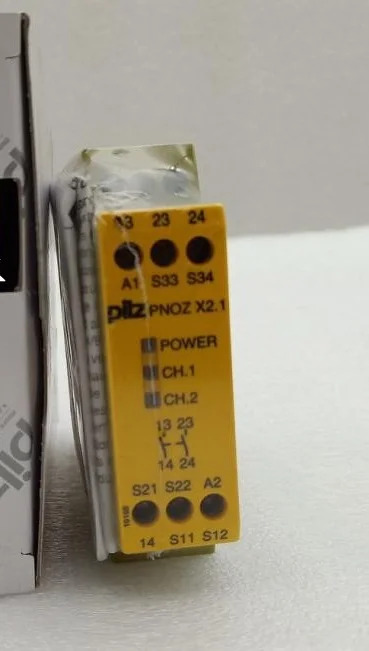 안전 릴레이 pnoz x1 774300