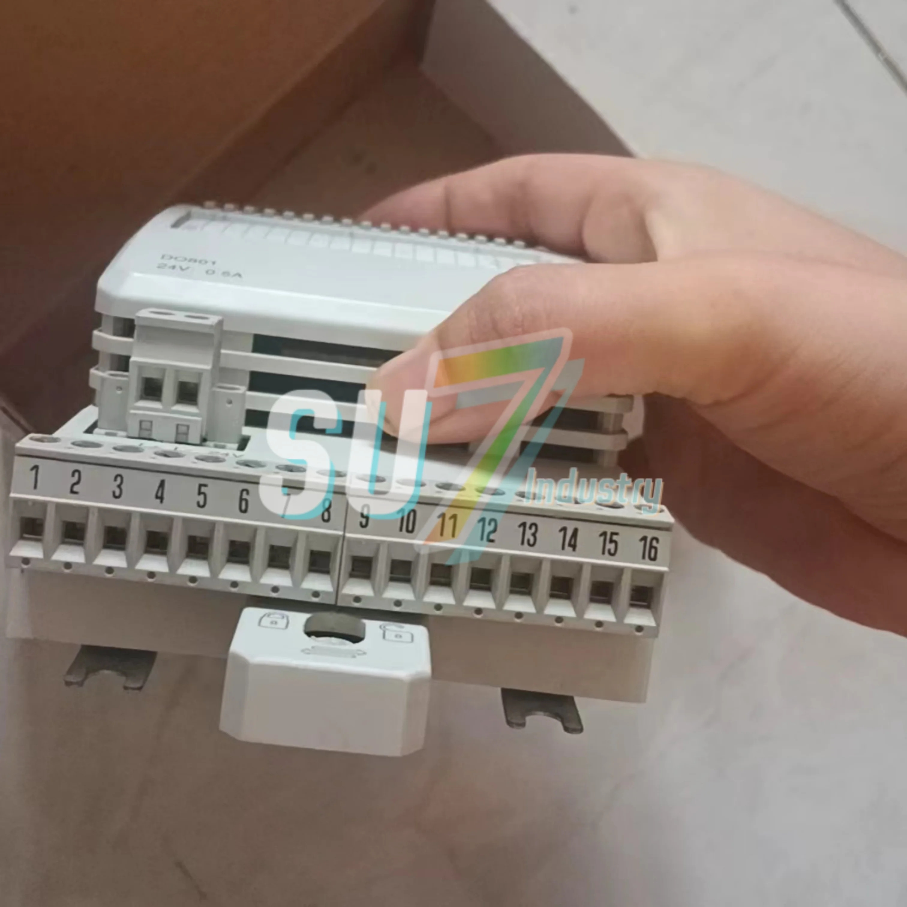 PLC 모듈 3BSE020510R1 3BSE022366R1 신규