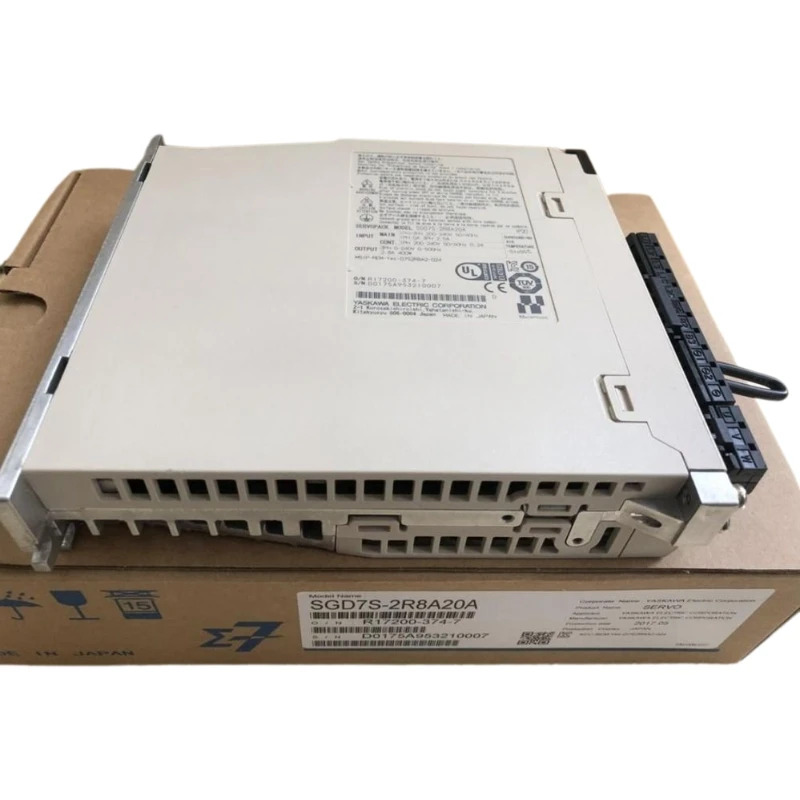 Yaskawa SGD7S-2R8A20A 서보 드라이브 SGD7S2R8A20A