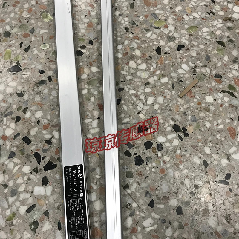 SUNX SF SF2-AA14 격센서 광전 실제 촬영