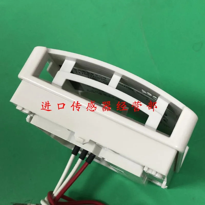 원본 TY7043Z0P00 온도 센서 페널티 10개