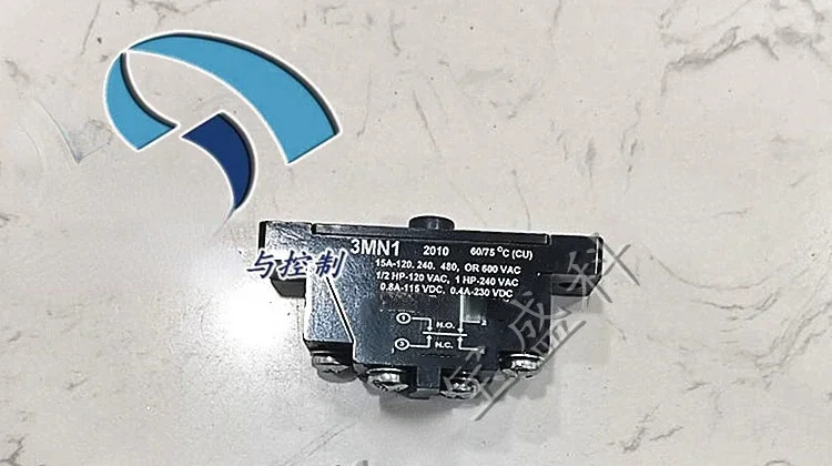마이크로 스위치 더블 폴 스로우 브레이크 회로 N1 480V 15A 오리지널
