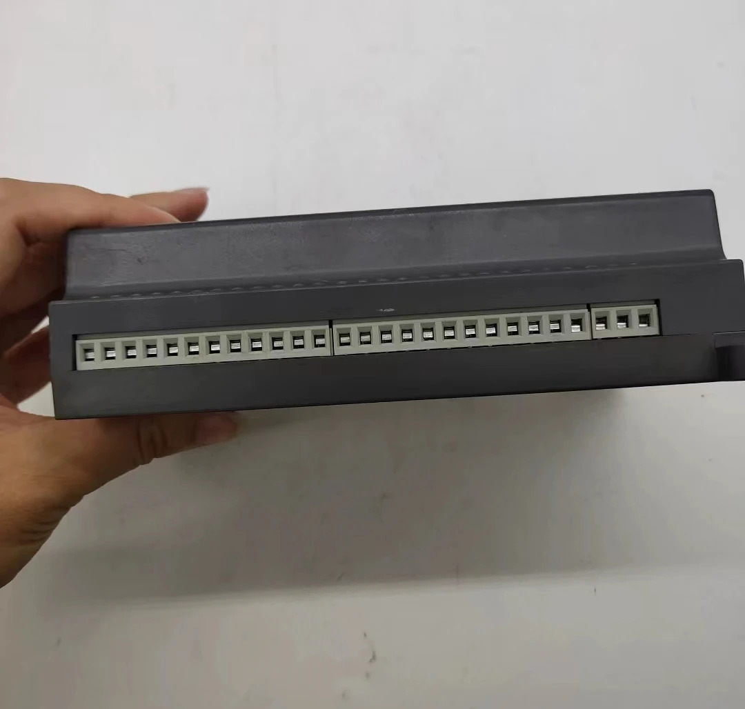 DVP40EC00T3 PLC 기능 작동 OK