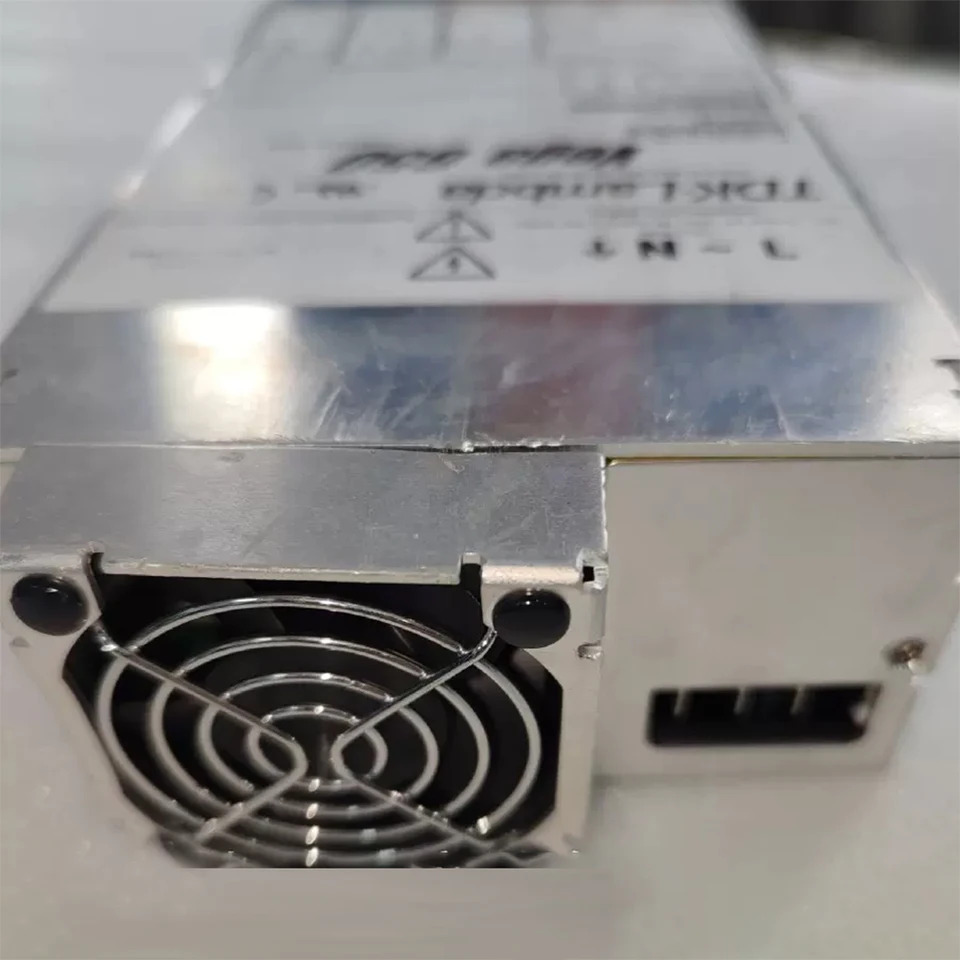 스위칭 모드 전원공급장치 TDK-LAMBDA Vega650 V608Y2K