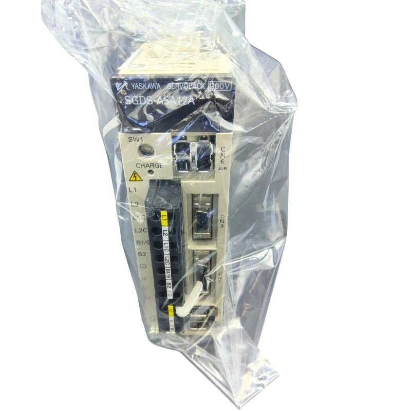 SGDS-A5A12A Yaskawa 서보 드라이브