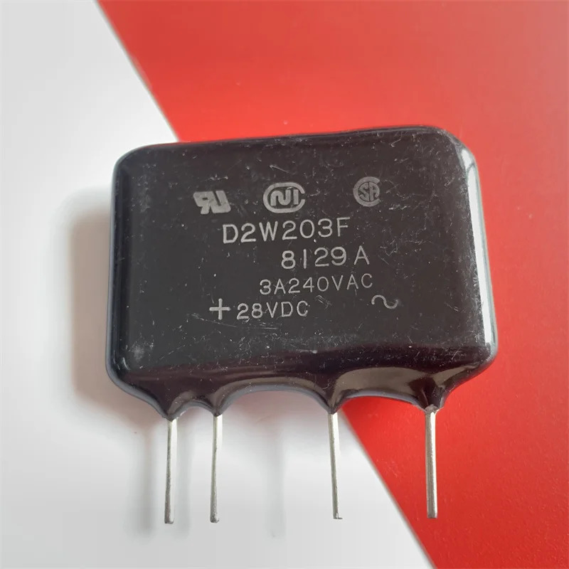 뉴스 솔리드 스테이트 릴레이 모듈 단일 행 4핀 3A 240Vac D2W203F 2 개