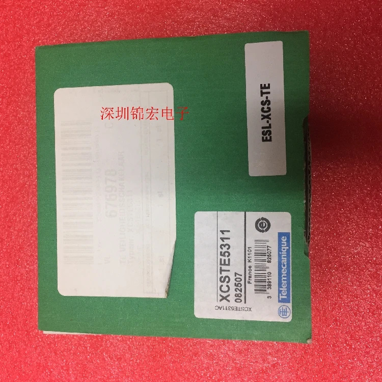오리지널 안전 리미트 스위치 XCSTE5311 XCS-TE 전자기 잠금 공급