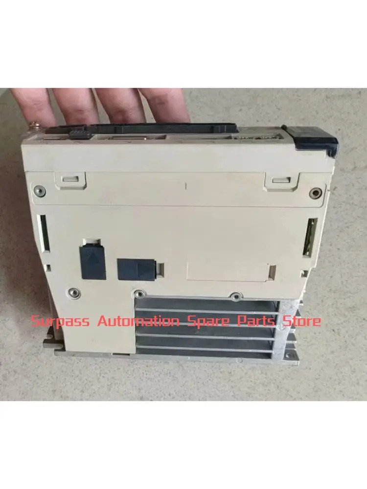 SGD7S-R90A20A 리퍼 서보 드라이브 100W 기능 OK