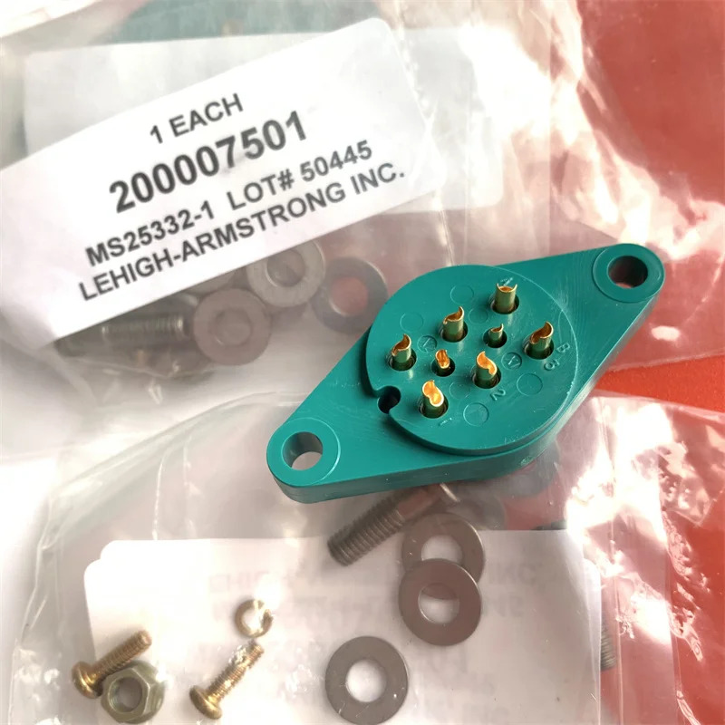MS25332-1 에이펙스 커넥터 소켓 PCD 금도금 풋 시트 8 피트 RSN116825