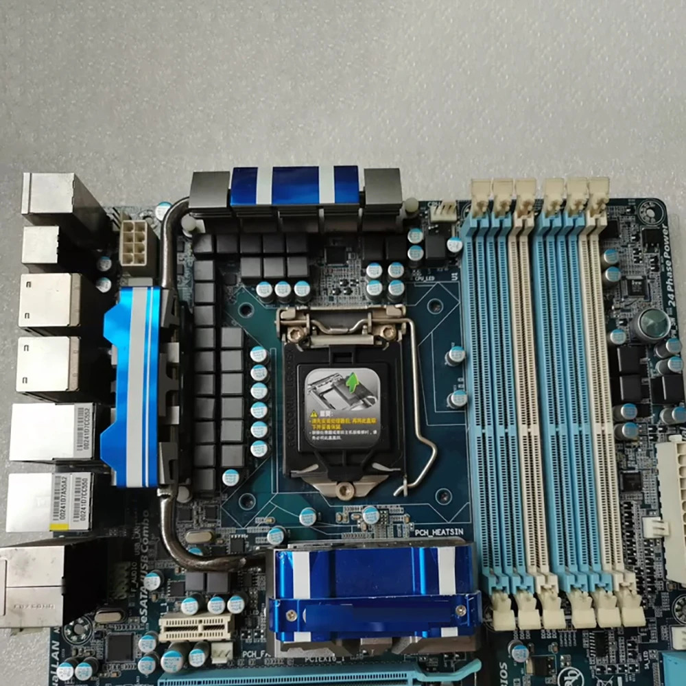기가 바이트호환 마더보드 LGA1156GA-P55-UD6