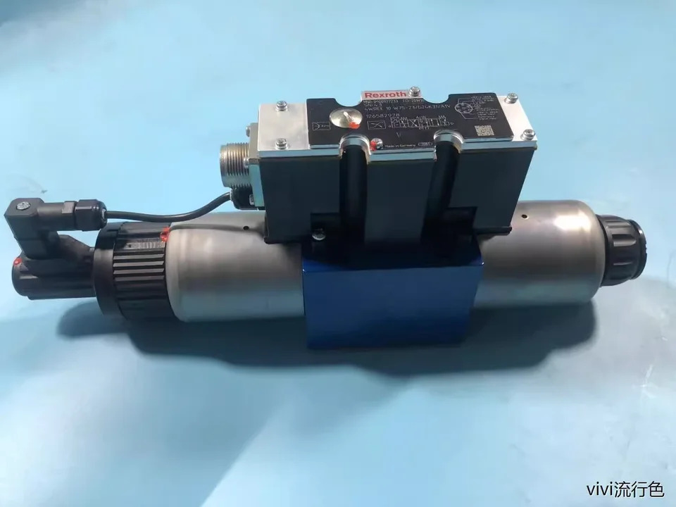 유압 비례 방향 밸브 R900927233 4WREE10W75-2X/G24K31/A1V R900927230 4WREE10E10E75-2X/G24K31/A1V