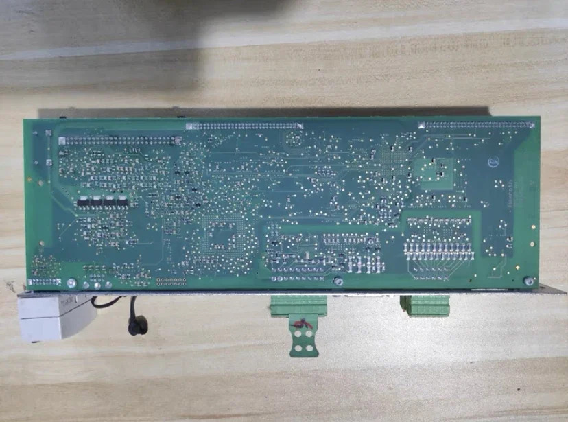 CDB01.1C-SE-ENS-ENS-NNN-NNN-NN-S-NN-FW 리퍼 액슬 카드 완료