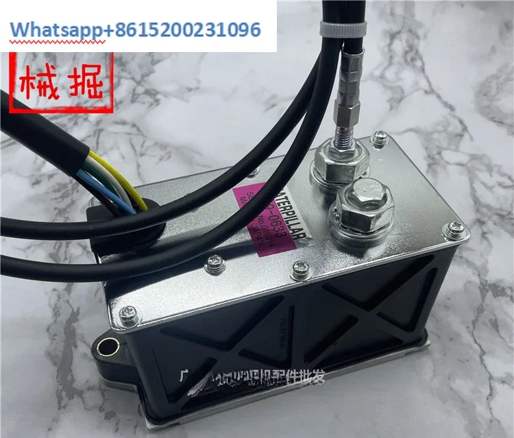 굴삭기 액세서리 CAT312D2 320D2 GC 자동 급유 모터 신형