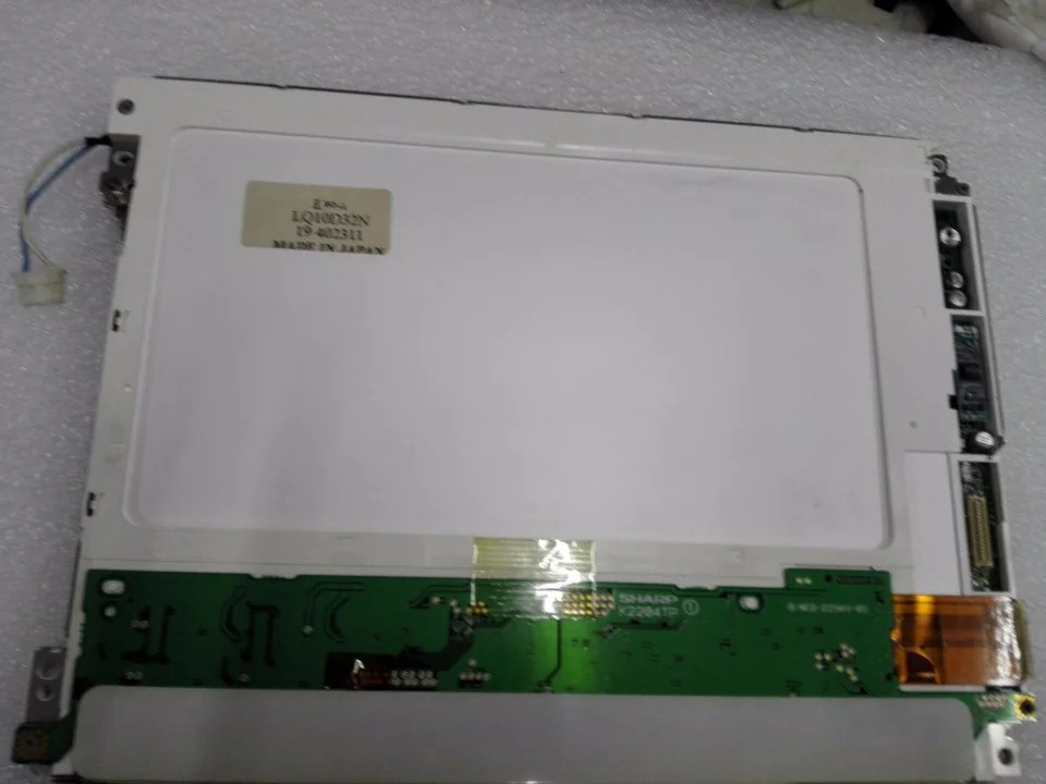 LCD 디스플레이 LQ10D32A