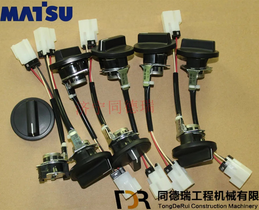 PC200-6 굴삭기 부품 콘솔 다이얼 7825-30-1302