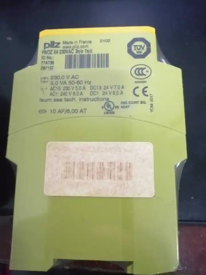 PILZ PNOZ X4 안전 릴레이 24VDC 774730 774738 774734 230VAC